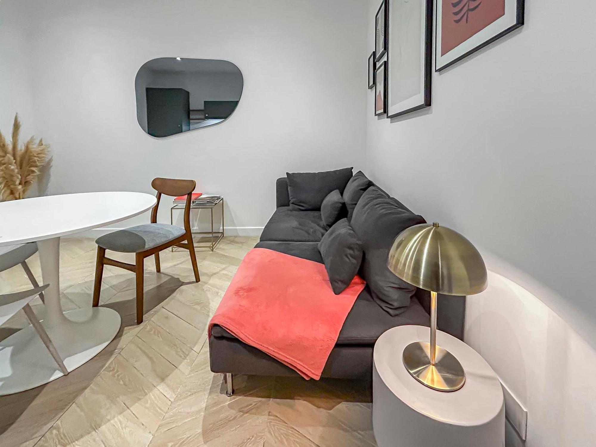 Hebergements Modernes & Cosy A Arles T3 Et T2 Elegants Exterior photo