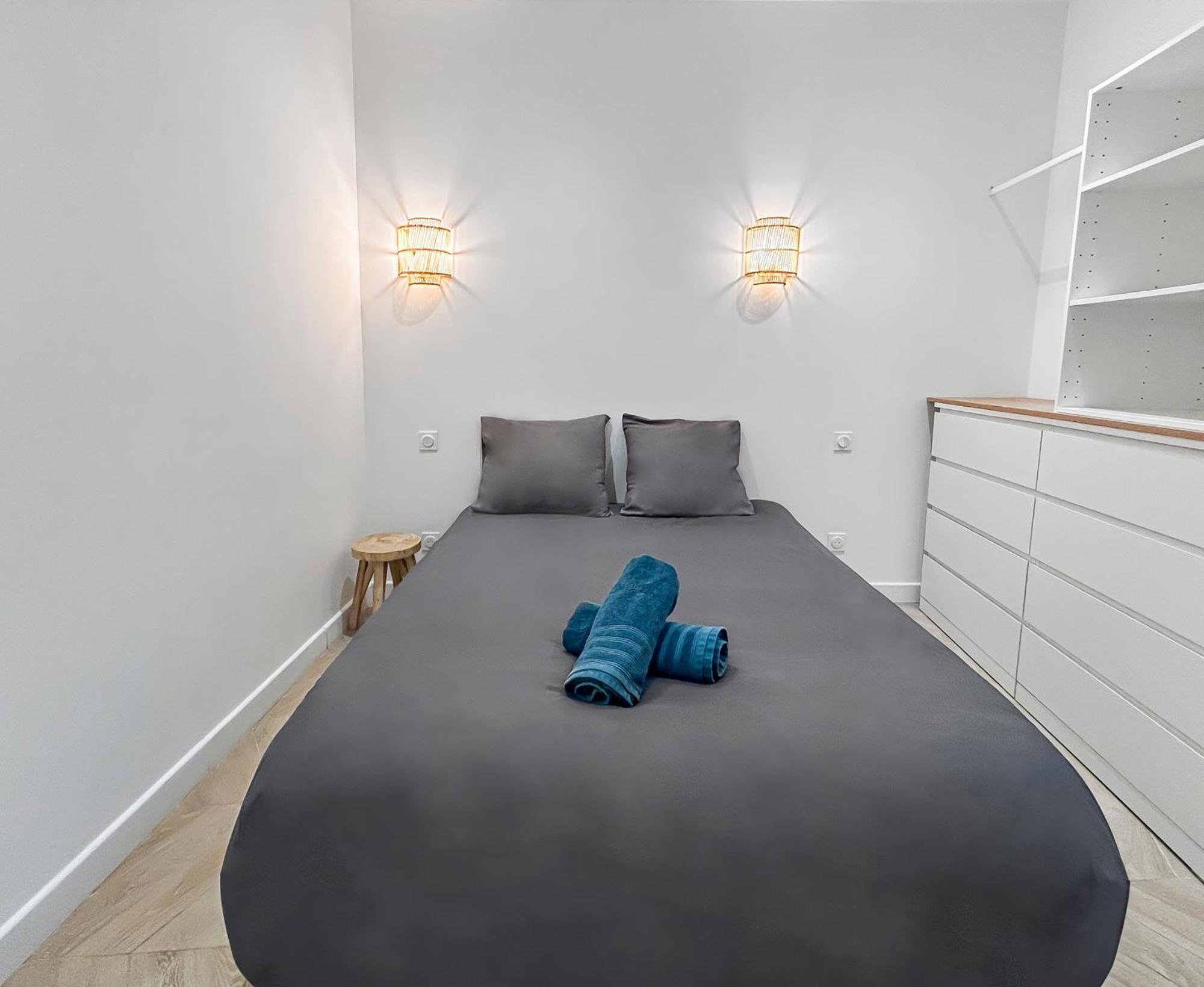 Hebergements Modernes & Cosy A Arles T3 Et T2 Elegants Exterior photo