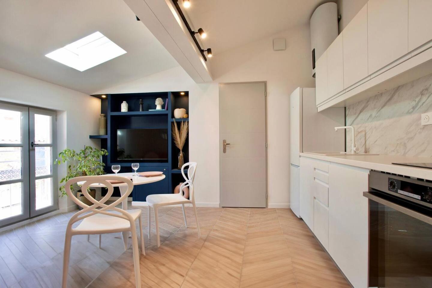 Hebergements Modernes & Cosy A Arles T3 Et T2 Elegants Exterior photo